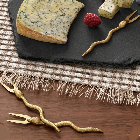 Threshold NWT 4pc Snake Appetizer/Cocktail Stirrers in Gold - Picture 2 of 5